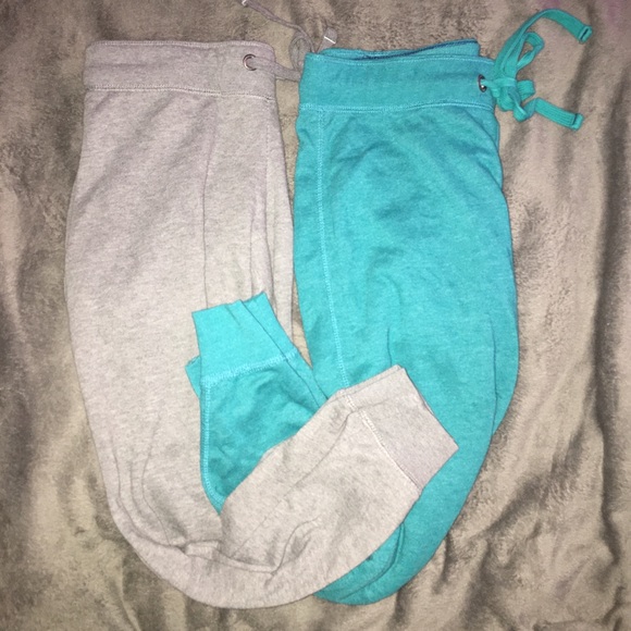 BUNDLE: 2 pairs of Aeropostale Joggers - Picture 2 of 4